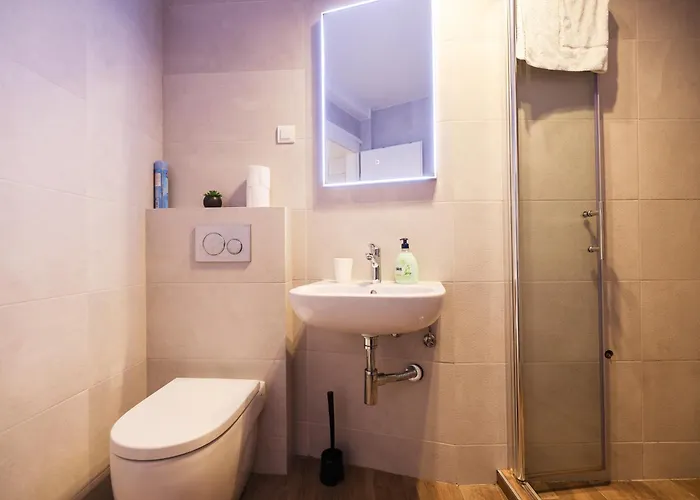 Hidden Apartments City Center By Adex Travel