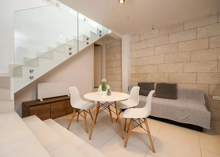 Hidden Apartments City Center By Adex Travel *